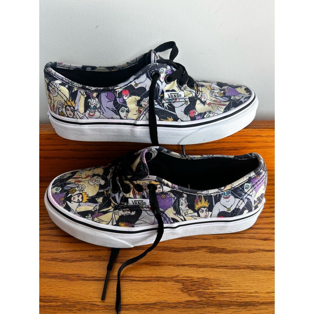 Vans Women's Size 6 Disney Villains Ursula Cruella Shoes Sneakers Skater - Picture 2 of 9